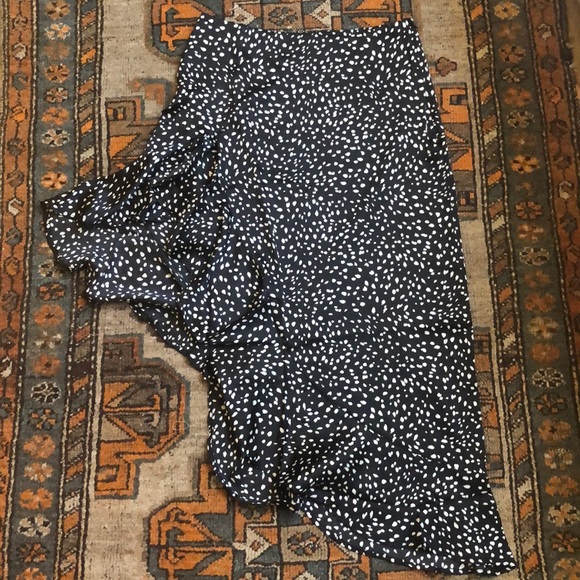 Black Satin Print Skirt - Picture 2 of 2